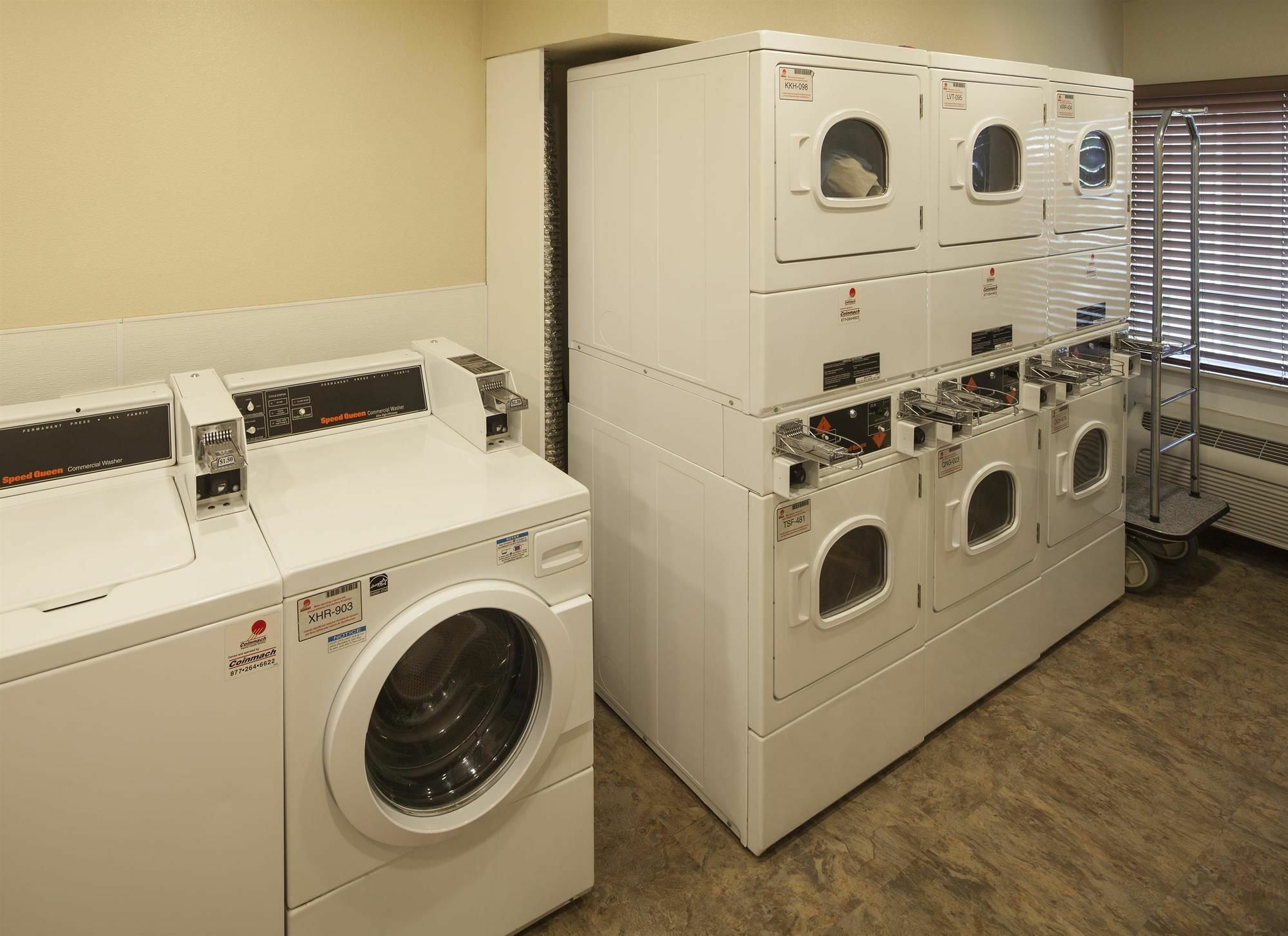 Value Place Louisville Zewnętrze zdjęcie